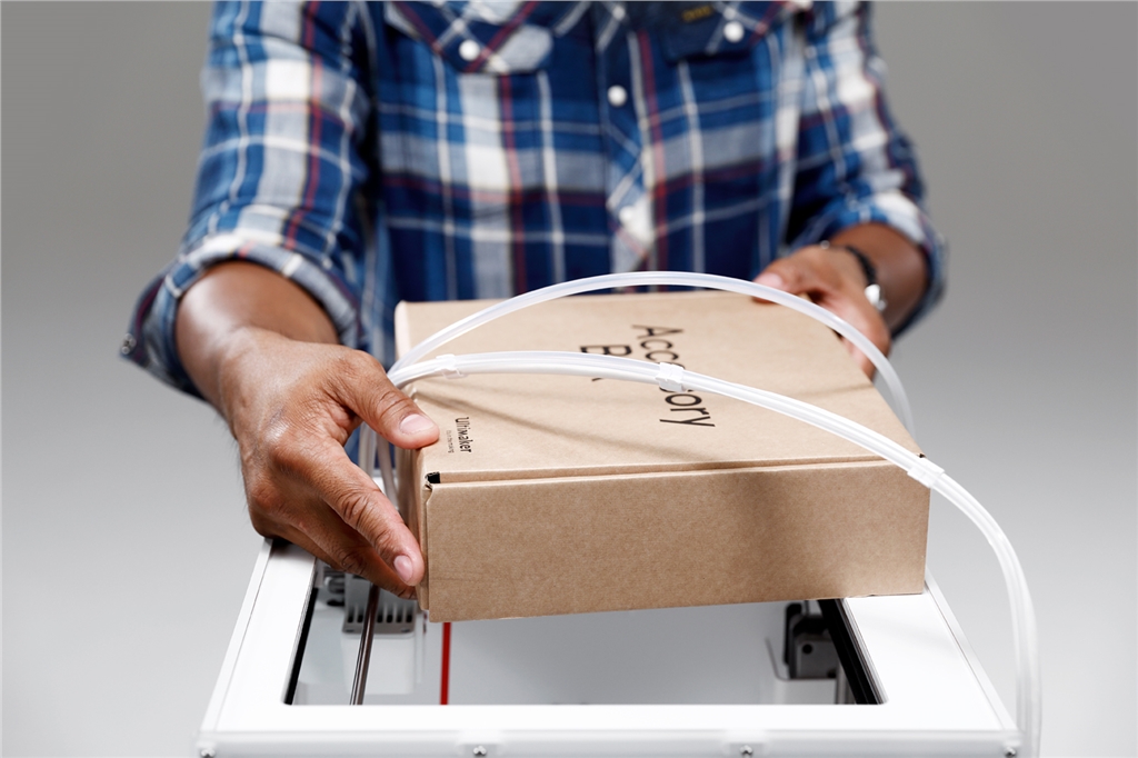 Accessory box